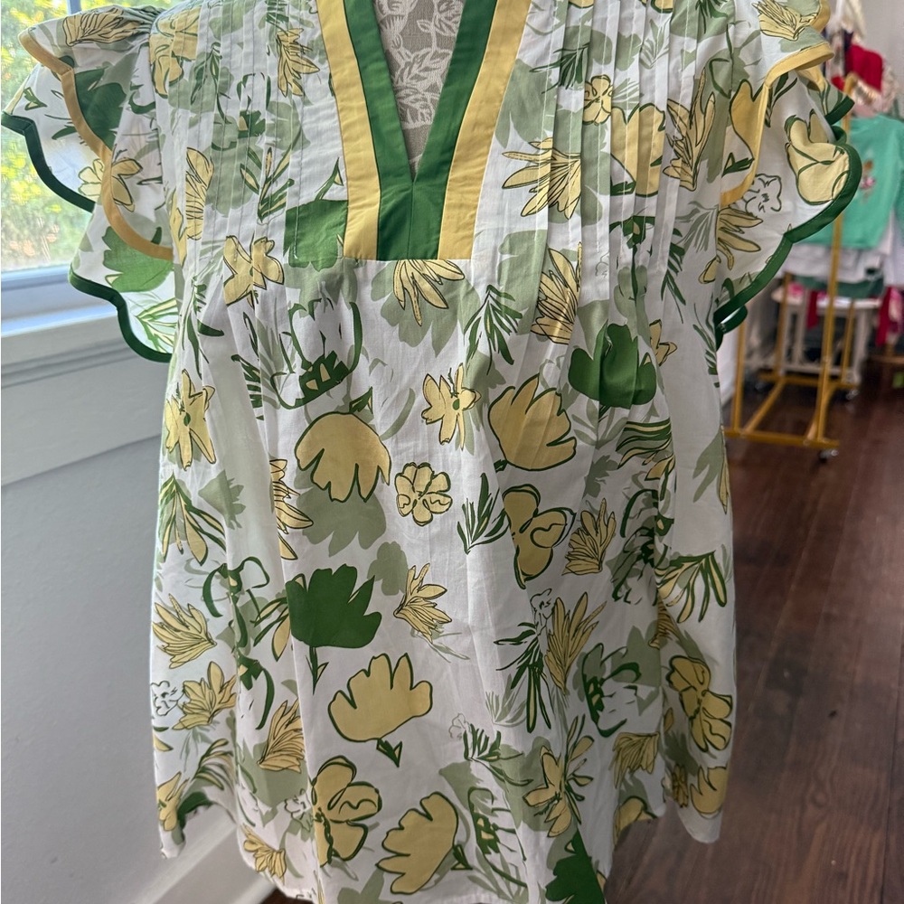 Floral Ruffle Sleeve Blouse